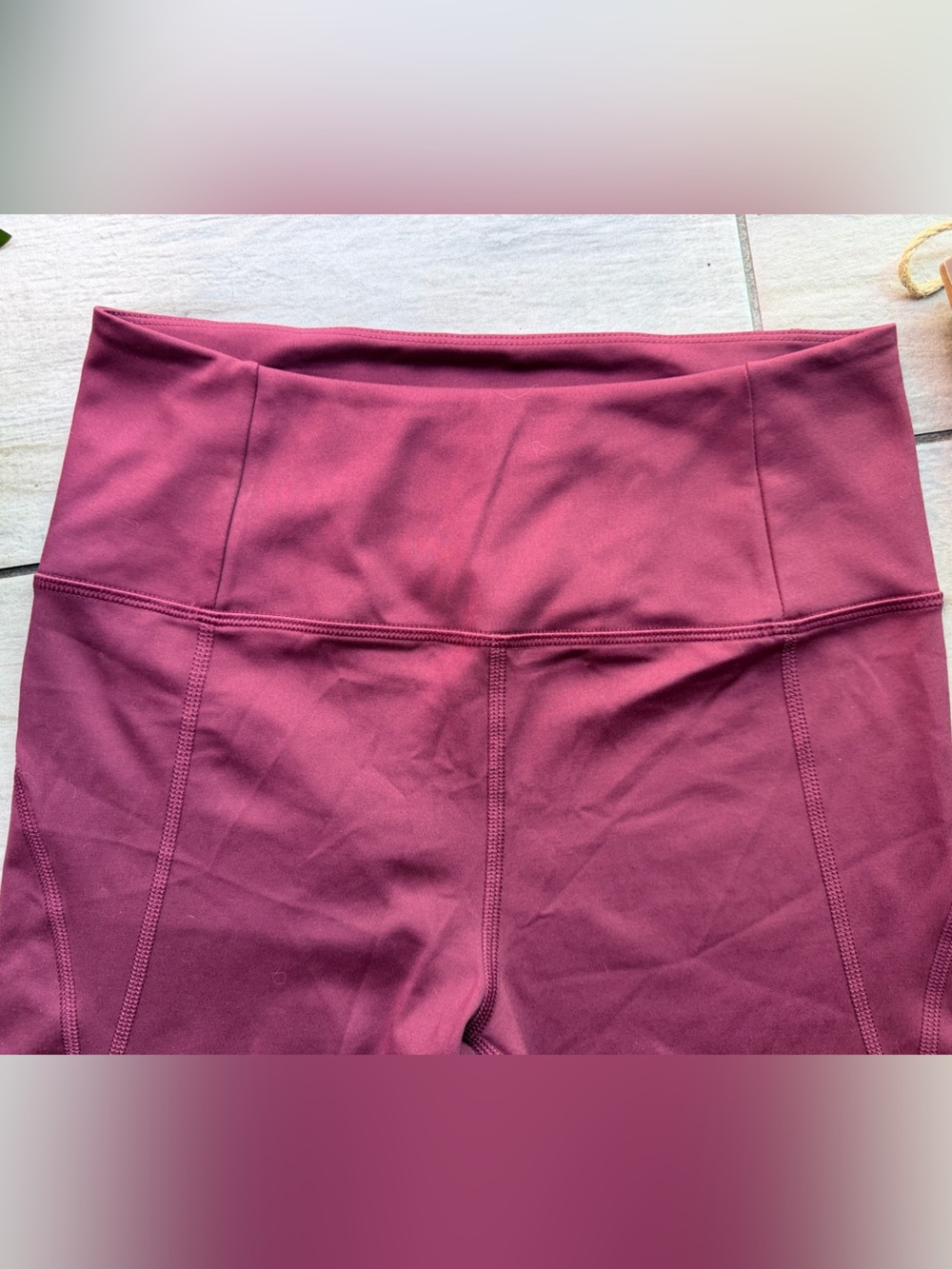 Girlfriend Collective High-Rise Performance Compression Leggings in Wine. Size M - Picture 3 of 10